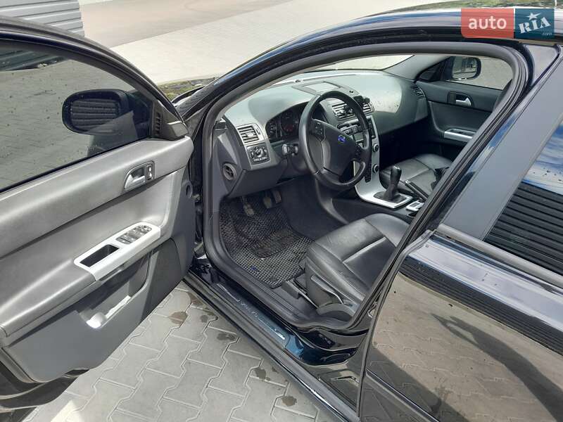 Универсал Volvo V50 2011 в Житомире