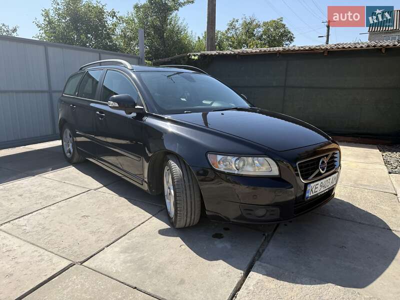 Універсал Volvo V50 2010 в Кривому Розі