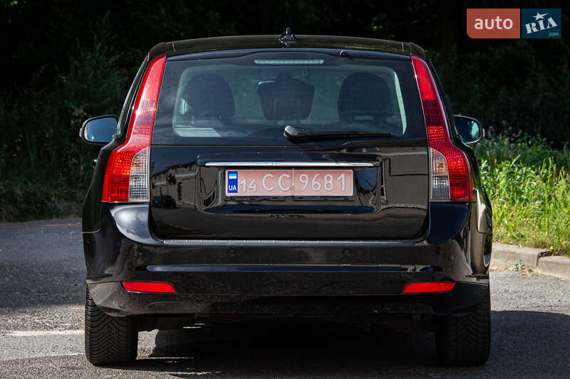 Универсал Volvo V50 2012 в Львове фото 7 Универсал Volvo V50 2012 в Львове