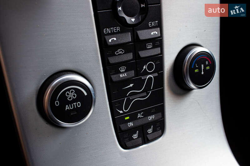 Универсал Volvo V50 2012 в Львове фото 24 Универсал Volvo V50 2012 в Львове