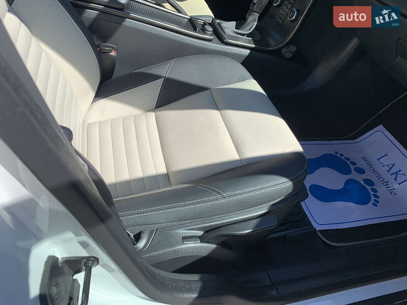 Универсал Volvo V50 2012 в Белой Церкви
