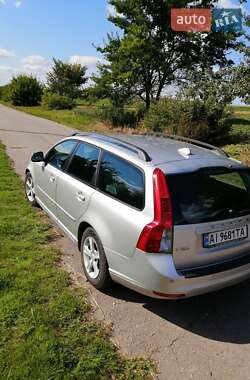 Универсал Volvo V50 2011 в 