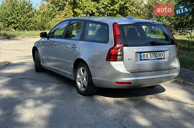 Универсал Volvo V50 2009 в 