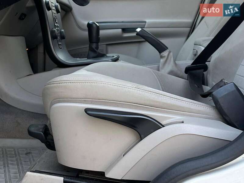 Универсал Volvo V50 2006 в Львове