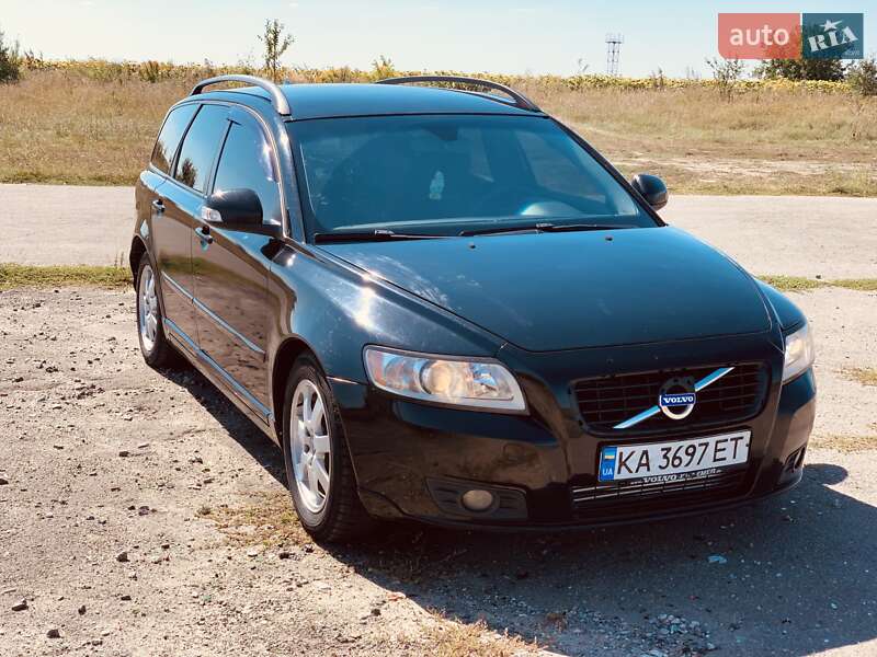 Універсал Volvo V50 2010 в Бару