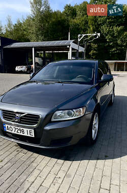 Універсал Volvo V50 2009 в Ужгороді