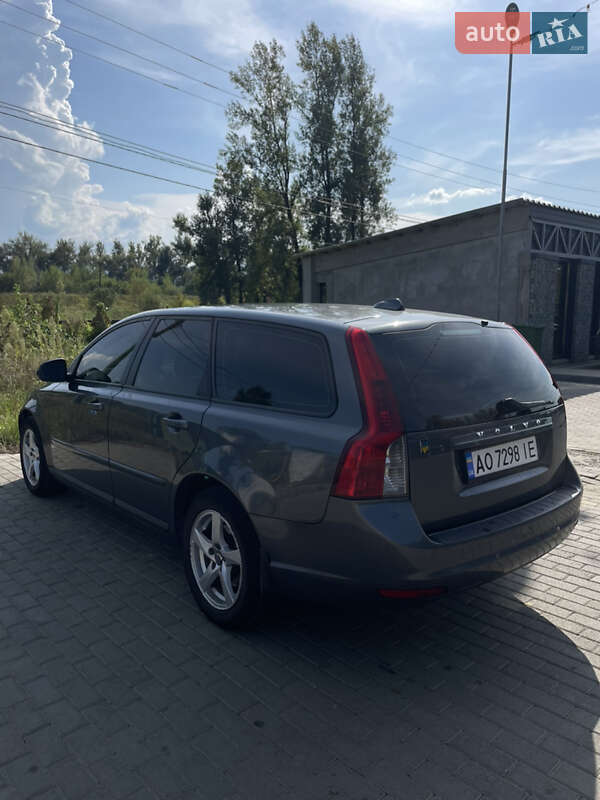 Універсал Volvo V50 2009 в Тячеві