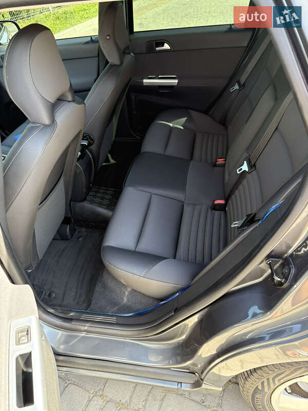Универсал Volvo V50 2011 в Новом Роздоле фото 16 Универсал Volvo V50 2011 в Новом Роздоле