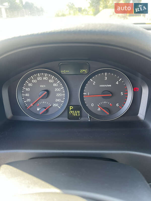 Універсал Volvo V50 2010 в Києві