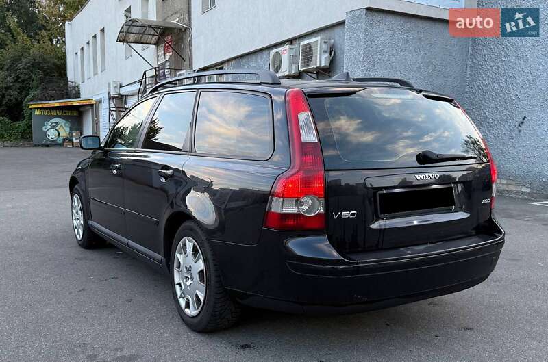 Универсал Volvo V50 2006 в Киеве