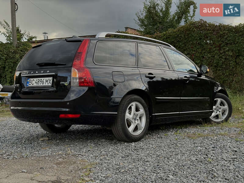 Универсал Volvo V50 2011 в Дрогобыче
