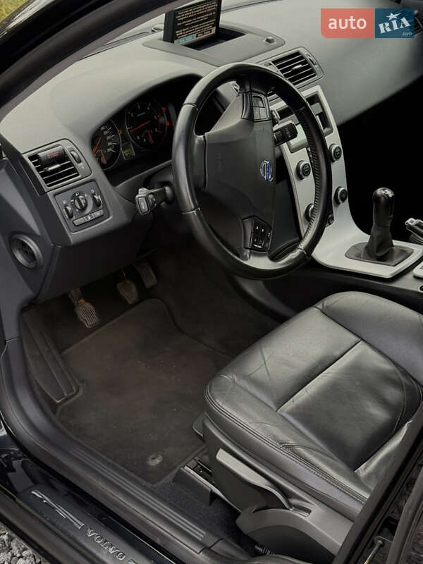 Универсал Volvo V50 2011 в Дрогобыче