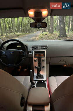 Универсал Volvo V50 2011 в 