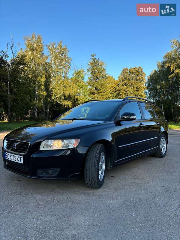 Універсал Volvo V50 2009 в Старому Самборі