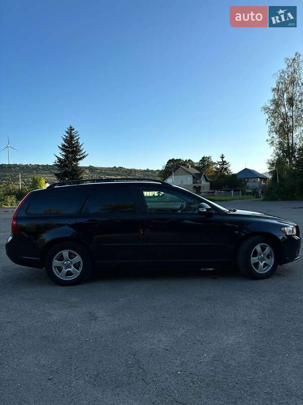 Універсал Volvo V50 2009 в Старому Самборі
