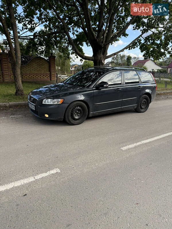 Универсал Volvo V50 2010 в Ровно