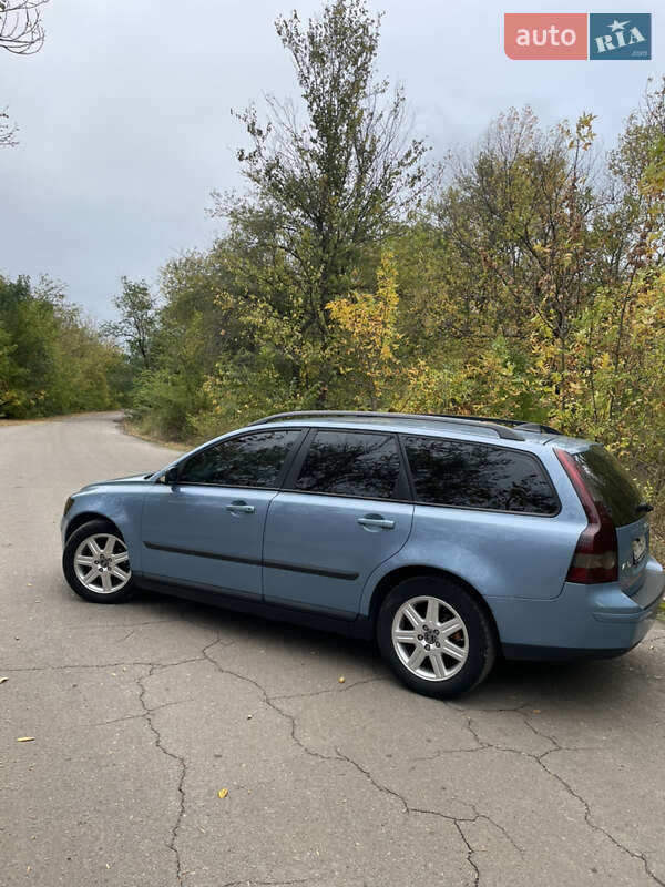Универсал Volvo V50 2006 в Днепре