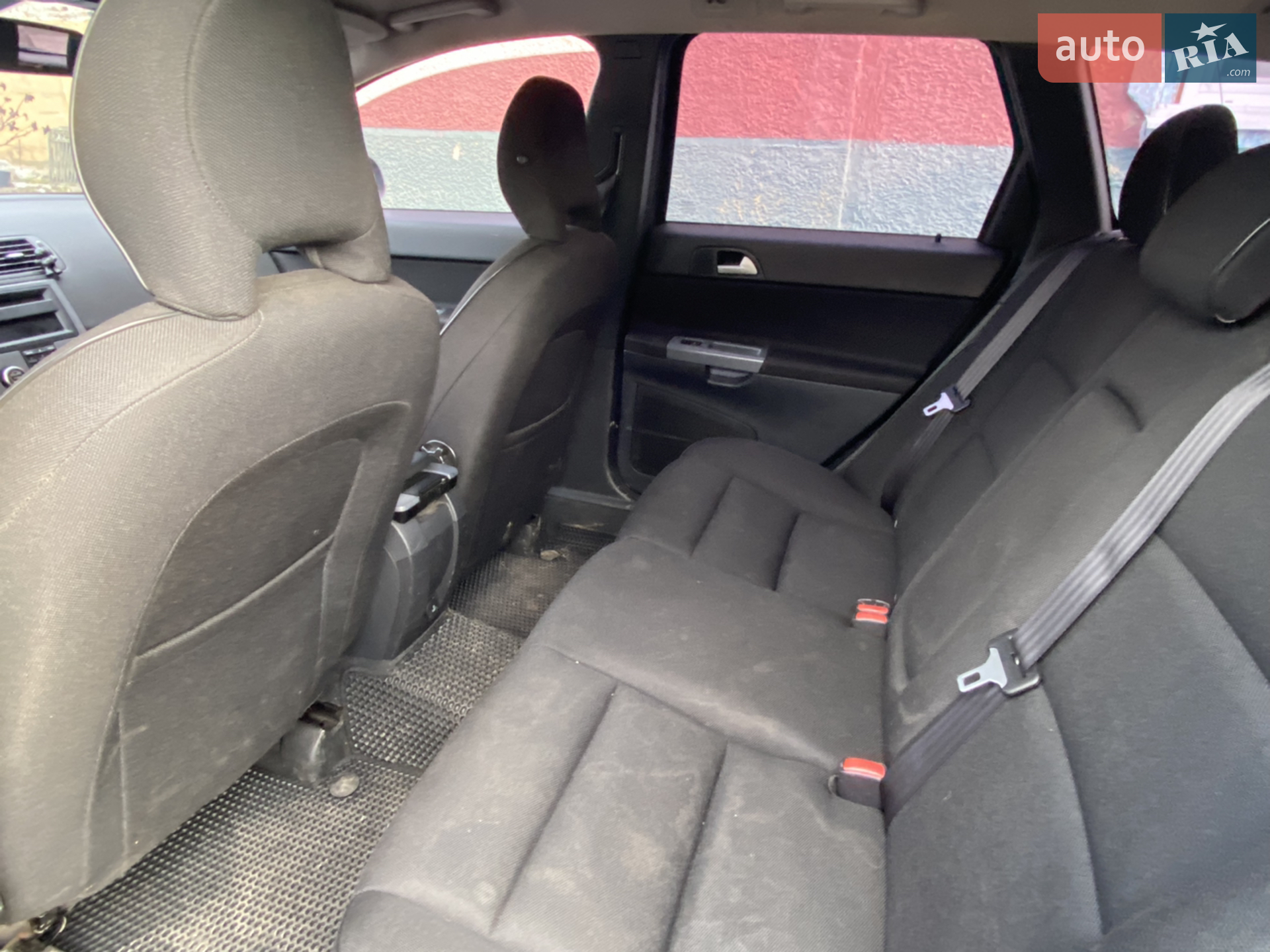 2010 Volvo V50 - мініатюра 5