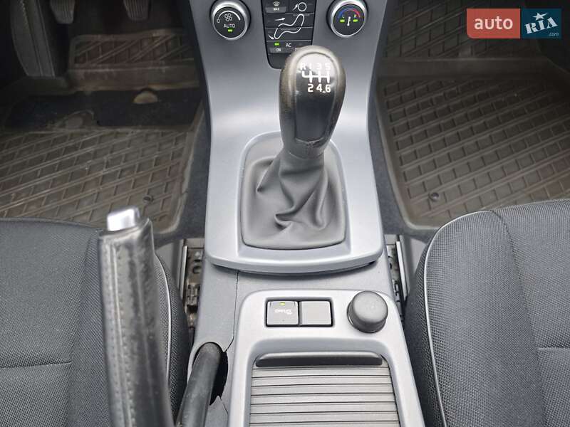 Универсал Volvo V50 2011 в Ковеле