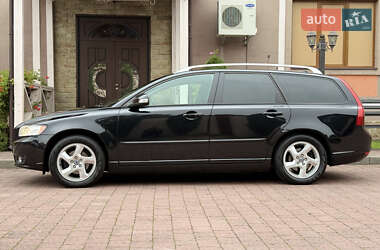 Универсал Volvo V50 2012 в 