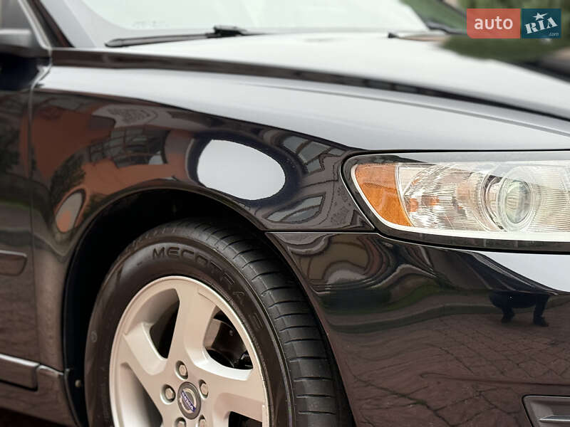 Универсал Volvo V50 2012 в Стрые