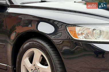 Универсал Volvo V50 2012 в 