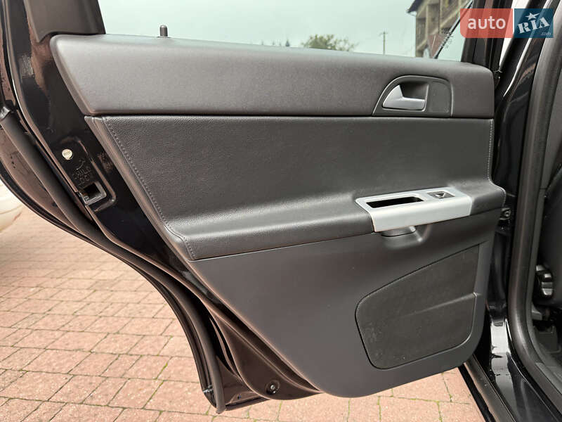 Универсал Volvo V50 2012 в Стрые
