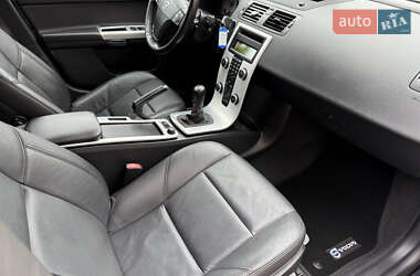 Универсал Volvo V50 2012 в 