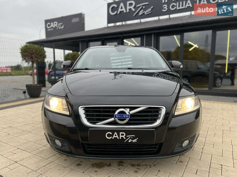 Универсал Volvo V50 2011 в Львове