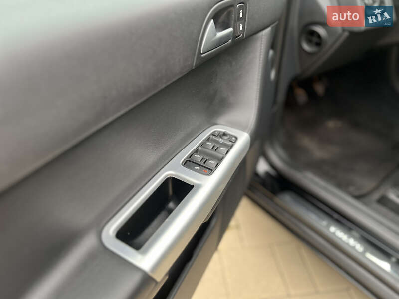 Универсал Volvo V50 2011 в Львове