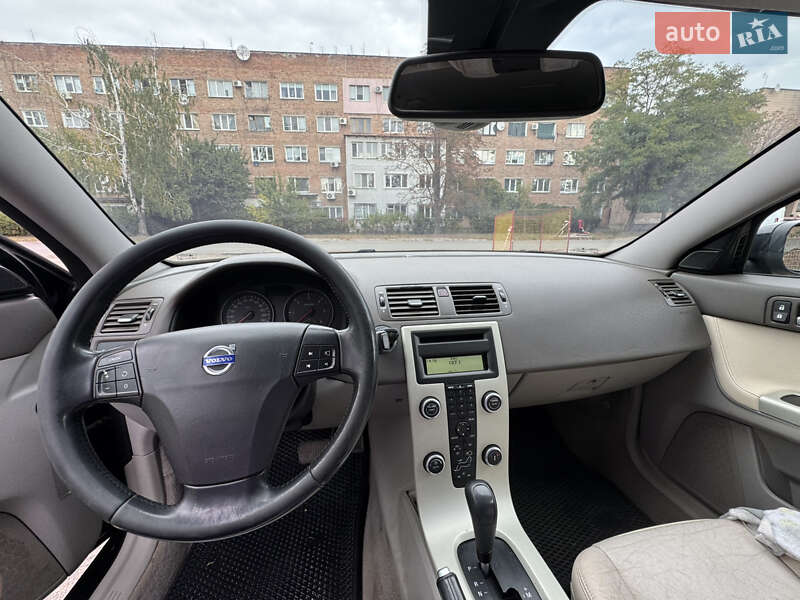 Универсал Volvo V50 2008 в Черкассах