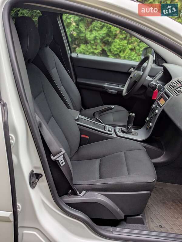 Универсал Volvo V50 2011 в Дубно фото 10 Универсал Volvo V50 2011 в Дубно