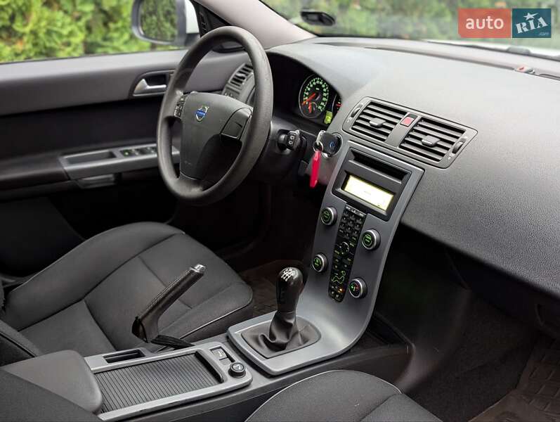 Универсал Volvo V50 2011 в Дубно фото 16 Универсал Volvo V50 2011 в Дубно