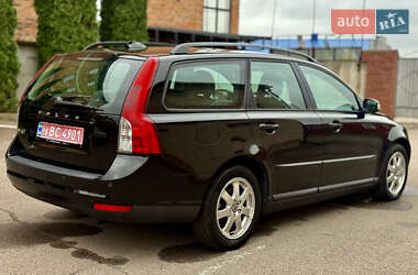 Универсал Volvo V50 2009 в 