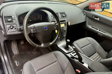 Универсал Volvo V50 2009 в 