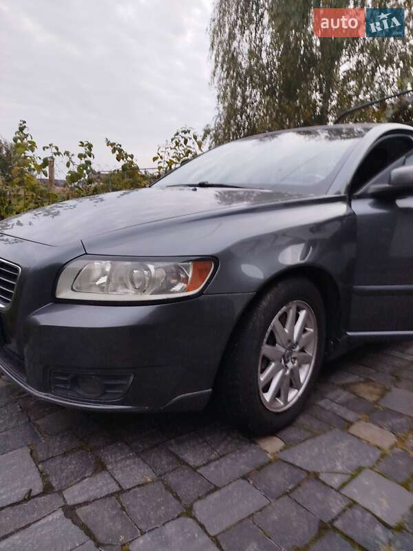 Универсал Volvo V50 2009 в Костополе фото 16 Универсал Volvo V50 2009 в Костополе