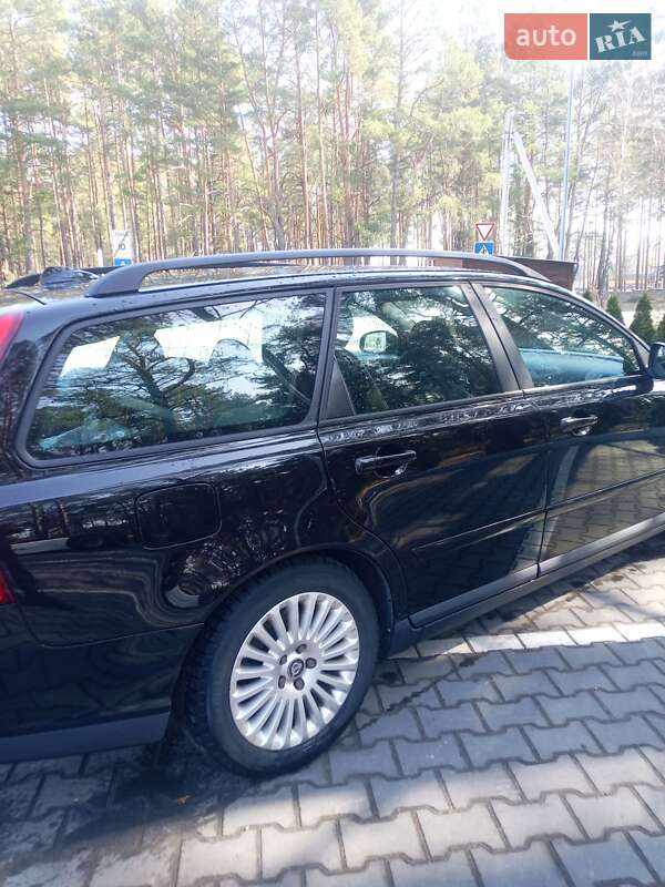 Універсал Volvo V50 2010 в Маневичах