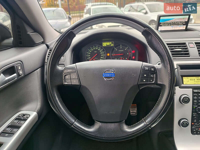 Универсал Volvo V50 2012 в Киеве