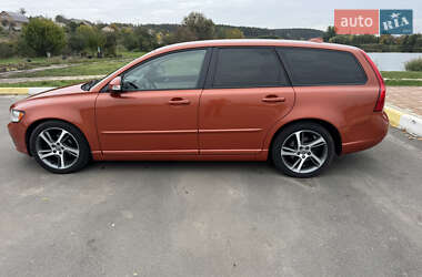 Универсал Volvo V50 2012 в 