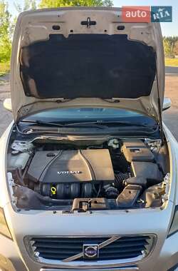 Універсал Volvo V50 2008 в  фото 10 Універсал Volvo V50 2008 в