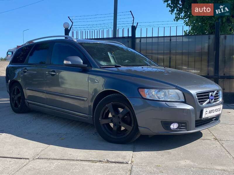 Универсал Volvo V50 2011 в 