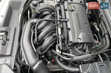 Універсал Volvo V50 2010 в  фото 58 Універсал Volvo V50 2010 в