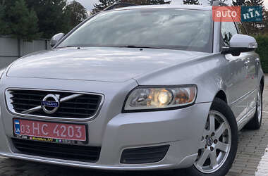 Универсал Volvo V50 2010 в 