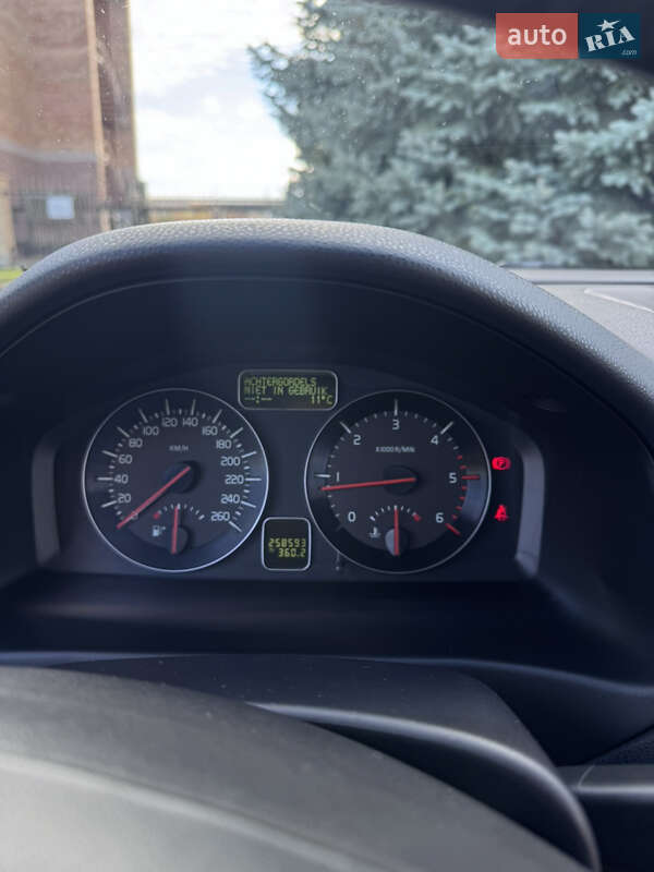 Универсал Volvo V50 2011 в Краматорске