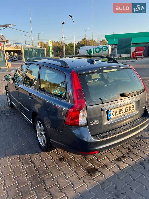 Універсал Volvo V50 2009 в Києві фото 6 Універсал Volvo V50 2009 в Києві
