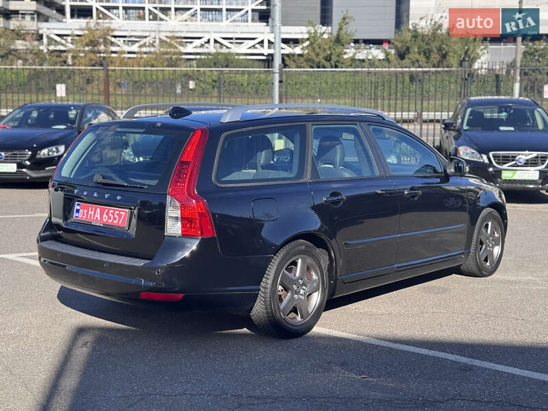 Универсал Volvo V50 2010 в Киеве фото 6 Универсал Volvo V50 2010 в Киеве