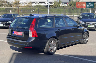 Універсал Volvo V50 2010 в  фото 6 Універсал Volvo V50 2010 в