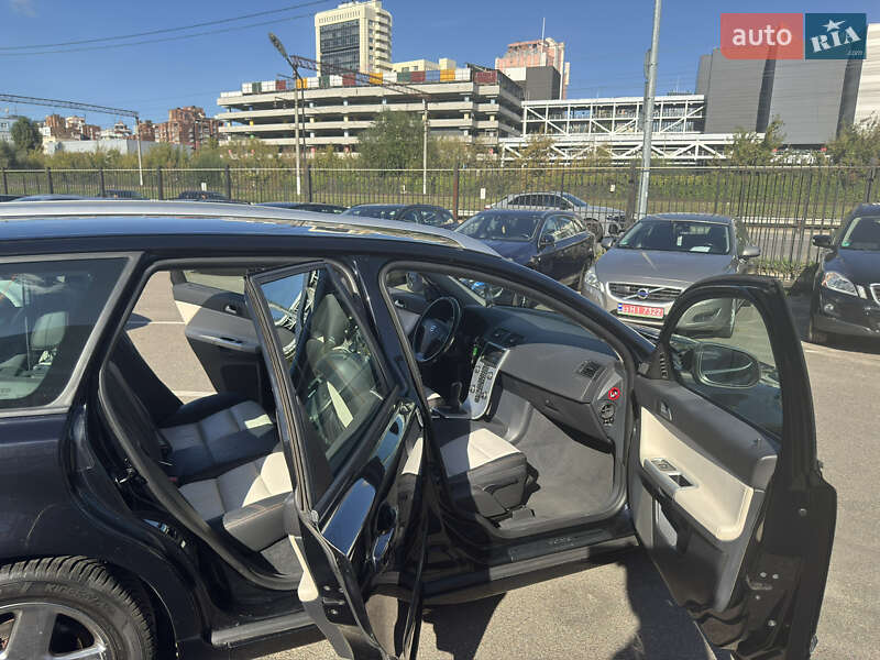 Универсал Volvo V50 2010 в Киеве фото 15 Универсал Volvo V50 2010 в Киеве