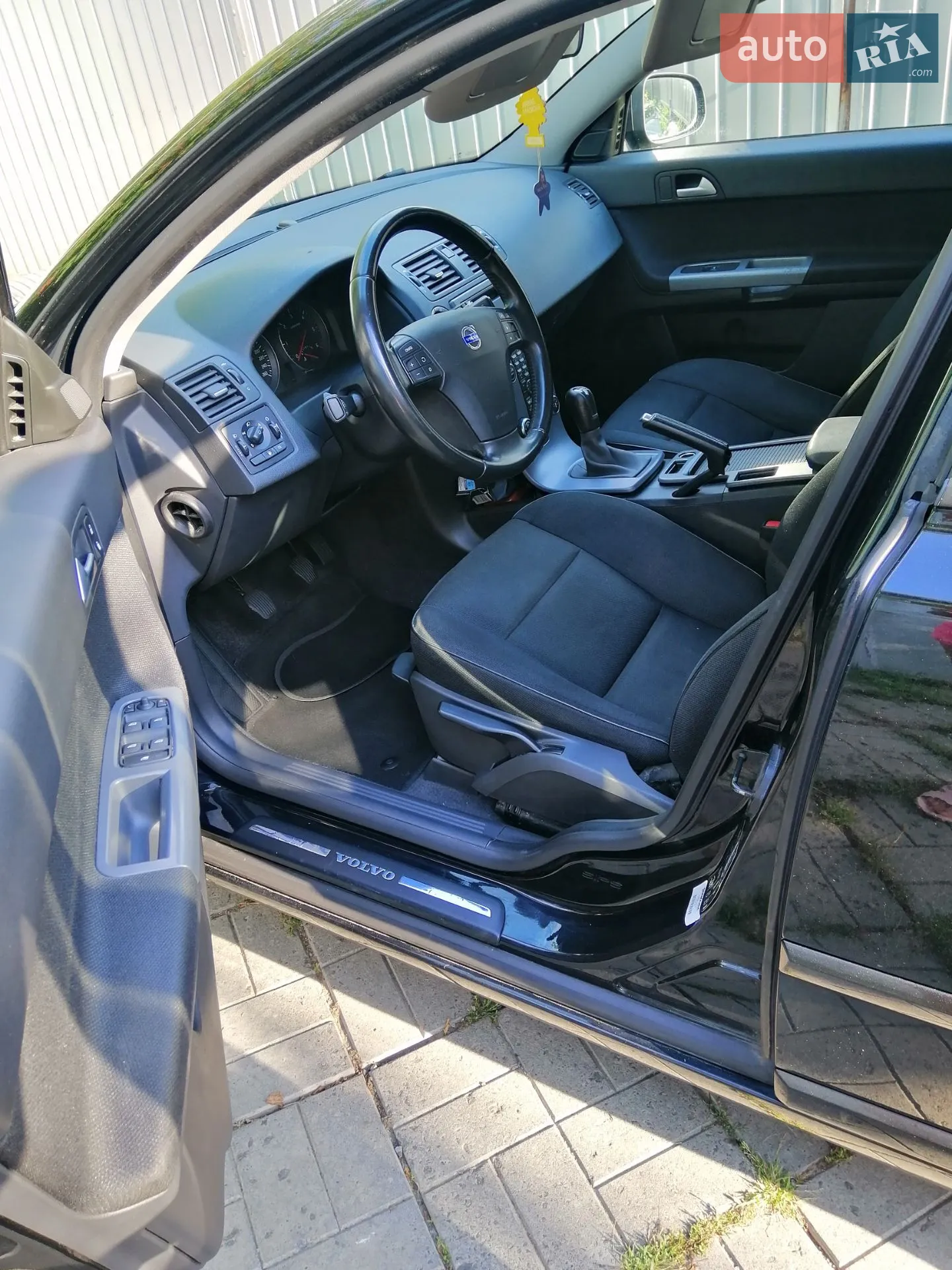 2011 Volvo V50 - мініатюра 4