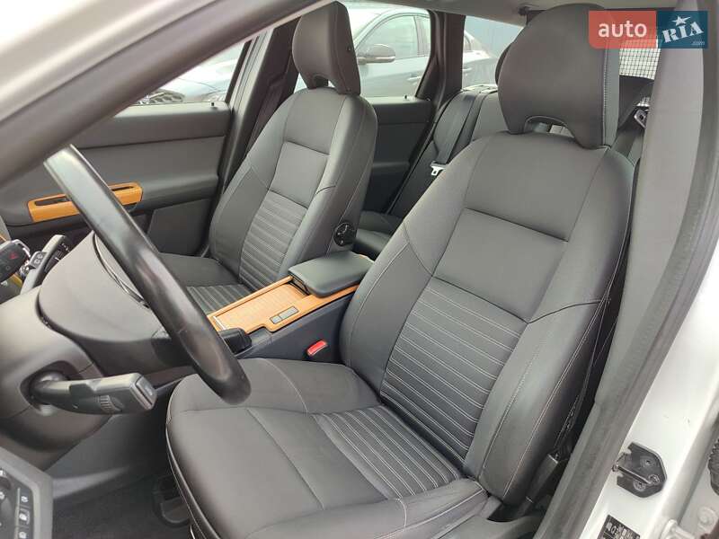 Універсал Volvo V50 2011 в Києві